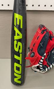 lot 5 image: Youth Easton 29 Metal Baseball Bat and Rawlings Glove