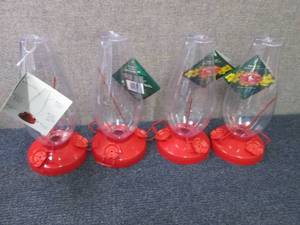 4 Grand Tiki Perky Pet Humming Bird...
