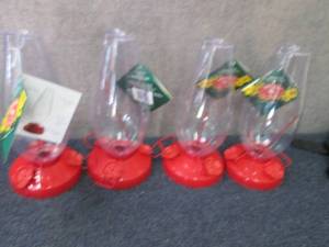 4 Grand Tiki Perky Pet Humming Bird...