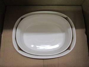 lot 102 image: 14 pc corningware set was 18pc but ...