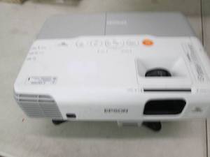 lot 121 image: epson 3lcd projector ...