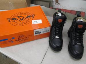 lot 56 image: milwaukee leather mens classic shor...