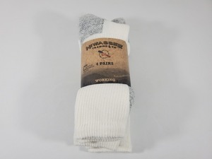 lot 34 image: New 4 Pack of Hiwassee Trading Co Socks