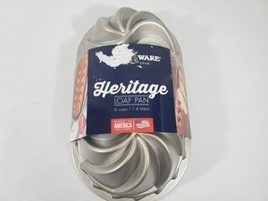 lot 37 image: New Nordic Ware Heritage Loaf Pan - Cast