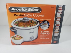 lot 44 image: New Proctor Silex Durable Slow Cooker