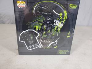 lot 122 image: New Funko Pop Alien 40th Anniversary Collector Set