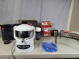 lot 158 image: New and Preowned Kitchen Items