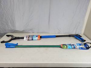 lot 169 image: 2 New Unger Grapper Tools