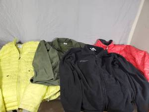 lot 178 image: 4 Womens Large Jackets