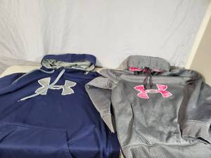 lot 197 image: 2 Under Armour Sweatshirts