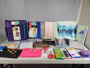 lot 201 image: New School  Office Supplies