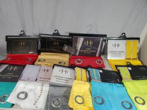 lot 204 image: 10 New Curtain Panels
