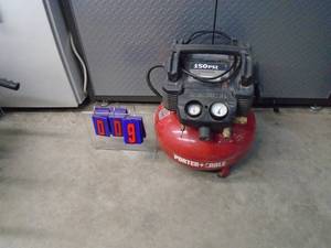 Porter Cable 6 gallon Pancake air compressor. Used condition. Tested & works. As shown.