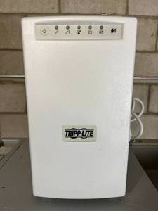 lot 1 image: MSRP $1300 Tripp Lite UPS Uninterruptible Power Supply Smart 1000VA 750W Tower Hospital Medical Professional Grade AVR 120V USB DB9 - 1000VA750W - 10 Minute Full Load - 4 x NEMA 5-15R Great Working Condition