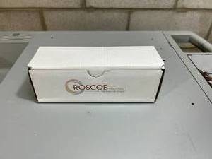 lot 17 image: New In Box Roscoe Medical Pressure Gauge Oxygen Regulator