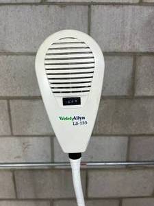 lot 34 image: Welch Allyn LS-135 Examination Light