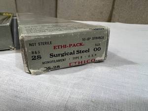 lot 44 image: NEW Ethi-Pack Surgical Steel Monofilament Suture, No Needle, Nonsterile, 18, Size 2-0
