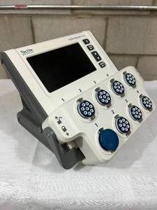lot 45 image: Tactile Medical PD32-G3 Flexitouch Plus Advanced Pneumatic Compression System &&nbspFlexiTouch Plus Upper and Lower Extremity Compression Garments - Great Working Condition