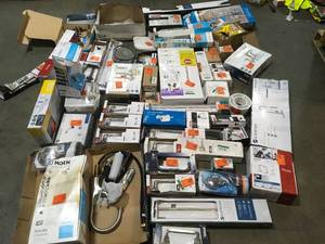 Large lot of assorted Plumbing Items, Bathoom sinks and accessorie customer returns s see pictures