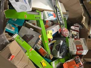 Gaylord  of Assorted Tools, Hardware, Misc Housewares, lightning and more  Various types and Conditions customer returns see pictures