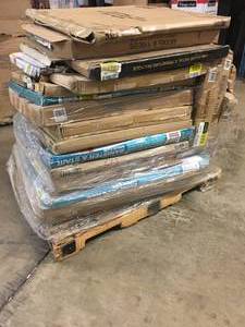 Pallet with assortted Gates various models and conditions see pictures