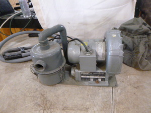 lot 55 image: Gast Regenair Regenerative Blower