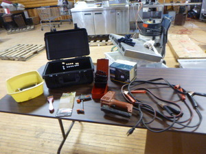 lot 113 image: Garage Items