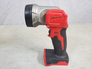 lot 24 image: Milwaukee M18 18-Volt Lithium-Ion Cordless 100 Lumens LED Flashlight