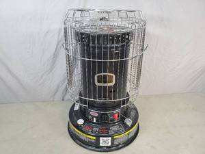 lot 31 image: Dyna-Glo 23800-BTU Convection IndoorOutdoor Kerosene Heater