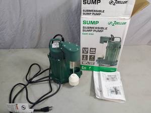 lot 44 image: New Zoeller 12 HP Submersible Sump Pump