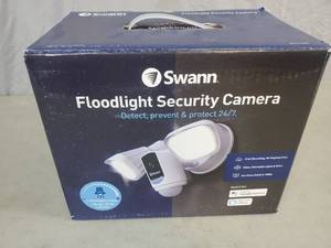 lot 67 image: Swann Floodlight Wifi Security Camera