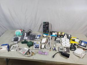 lot 114 image: Customer Returned Electrical, Timers, and More