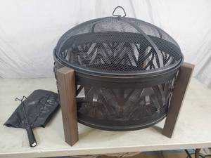 lot 148 image: New but Funky Wood Burning Fire Pit