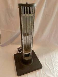 lot 70 image: Presto Quartz Tower Heater