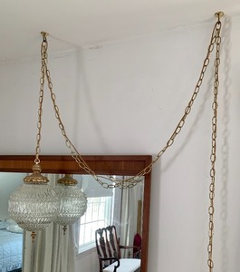 lot 3 image: Vintage Mid Century Hanging Light