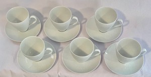lot 137 image: 6 Johann Haviland of Bavaria Germany Cups with Saucers