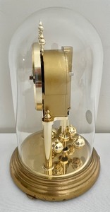 lot 202 image: Howard Miller Clock