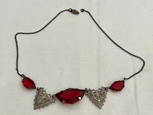 lot 127 image: Vintage Art Nouveau Necklace