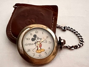 lot 131 image: Mickey Mouse Pocket Watch  w Leather Holder