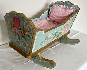 lot 109 image: Vintage European Folk Painted Doll Cradle