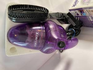 lot 271 image: Euro-Pro 600 Watt Turbo Hand Vac