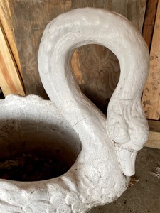 lot 295 image: Large Plaster Swan Planter