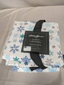 lot 101 image: Eddie Bauer - Flannel Collection - 100% Premium High Quality Cotton Bedding Sheet Set, Pre-Shrunk & Brushed For Extra Softness, Comfort, and Cozy Feel, Full, Tossed Snowflake