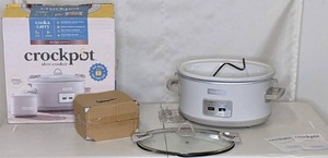 lot 164 image: Crockpot Design Series Cook & Carry 7 qt. Slow Cooker in Mushroom