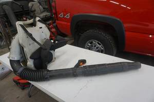Stihl Model Magnum Gas Powered Back Pack Leaf Blower