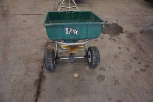 Lesco Fertilizer Spreader