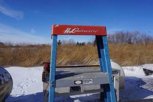 Louisville Brand 6 Fiberglass Step Ladder
