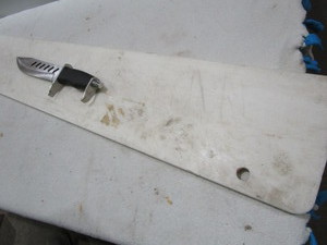 Bowie Knife, Board