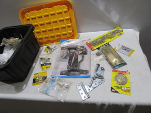 Door & Drawer Hardware