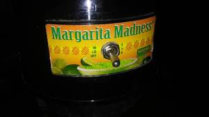 Margarita Madness commercial blender by Waring - working